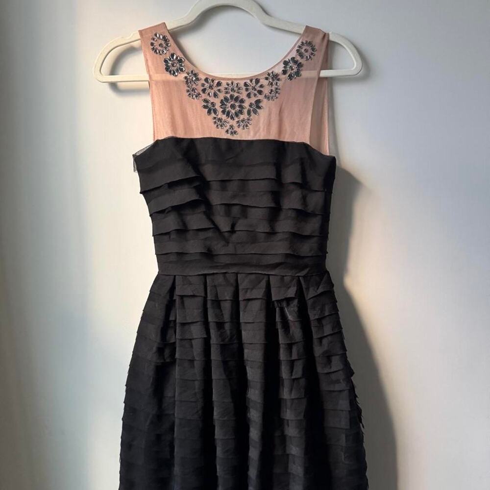 Bcbgmaxazria black pink dress
